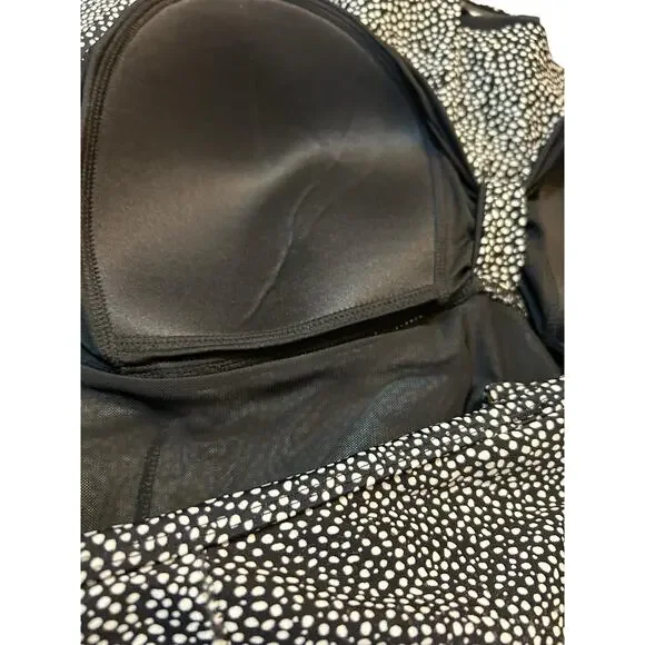 Black and White - Alisha Levine Swimdress - Size 22W - Picture 6 of 8